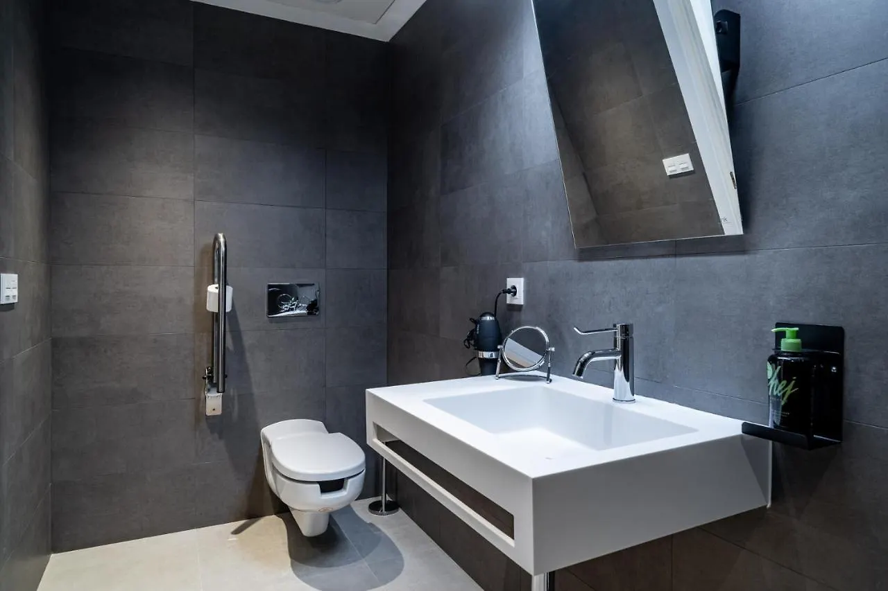 Limehome Sevilla Ronda De Capuchinos Apartment Seville