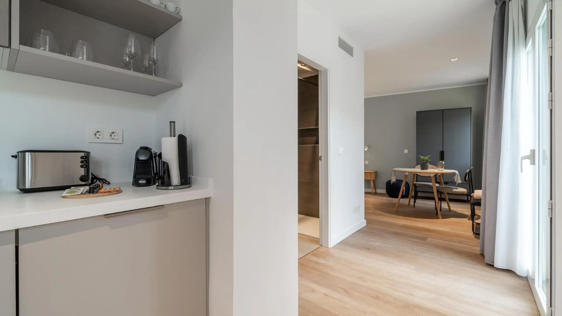 Limehome Sevilla Ronda De Capuchinos Appartement