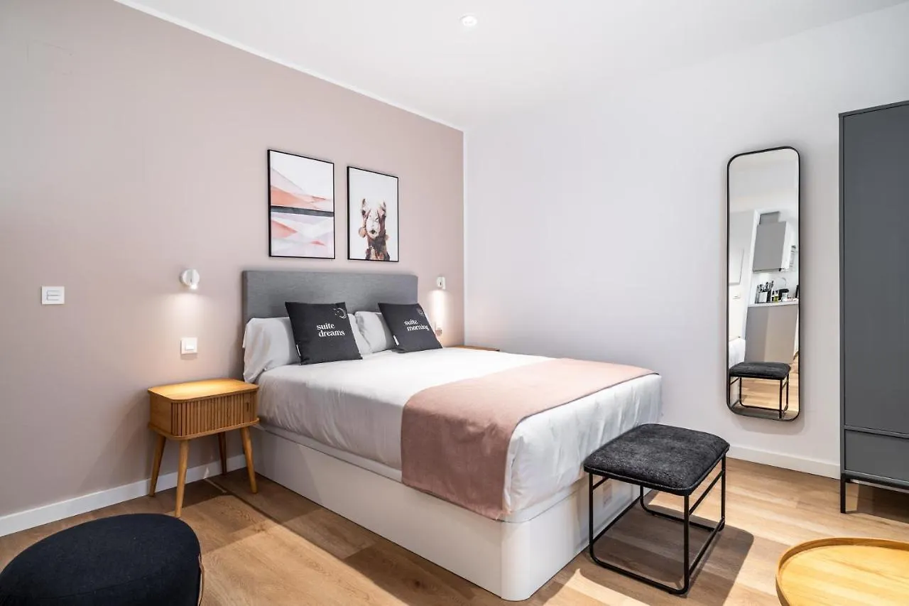 Limehome Sevilla Ronda De Capuchinos Seville